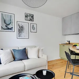 Apartment Amazing Cremieux Gare De Lyon, Paris